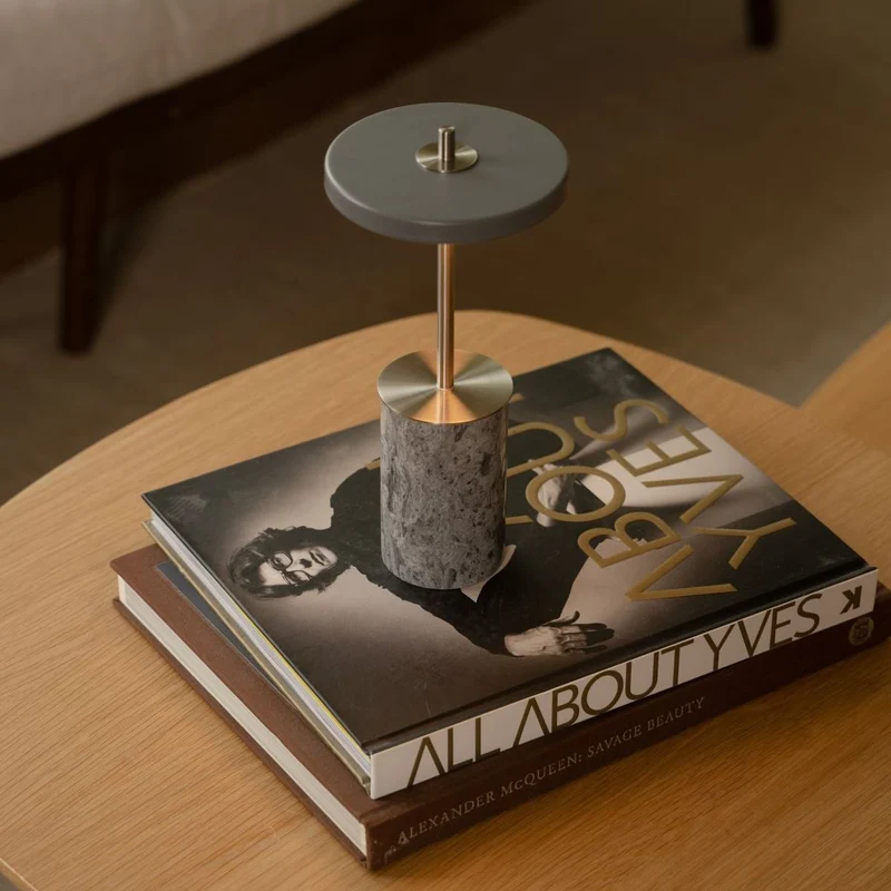 Umage Asteria Move Mini Portable Lamp