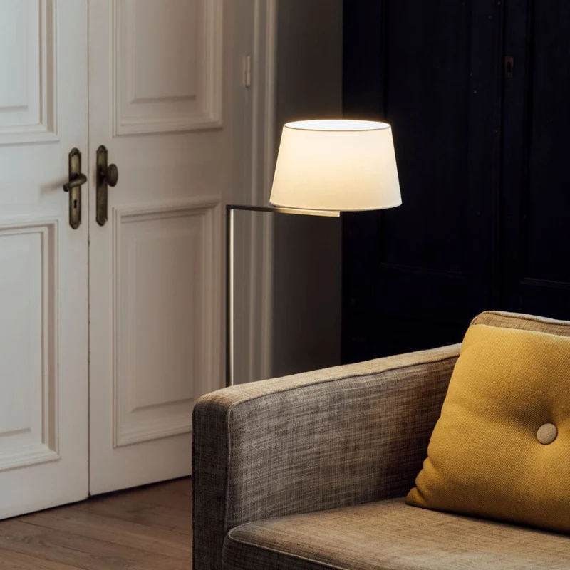 Santa & Cole Americana Floor Lamp