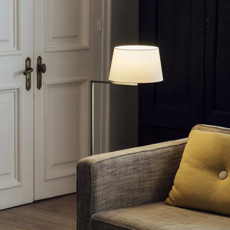 Santa & Cole Americana Floor Lamp