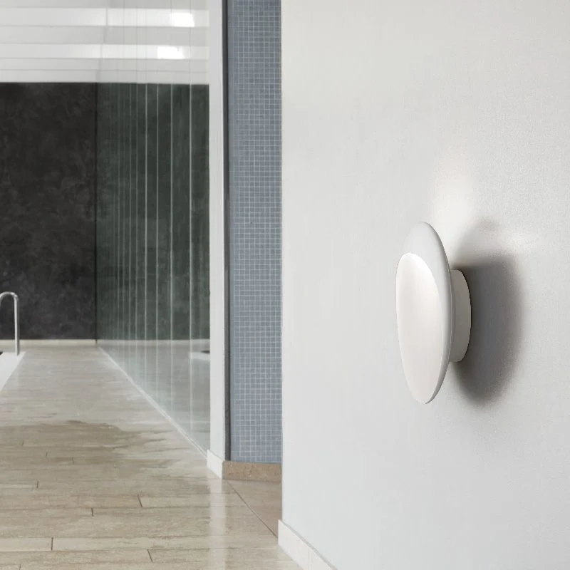 Louis Poulsen Flindt Outdoor Wall Lamp