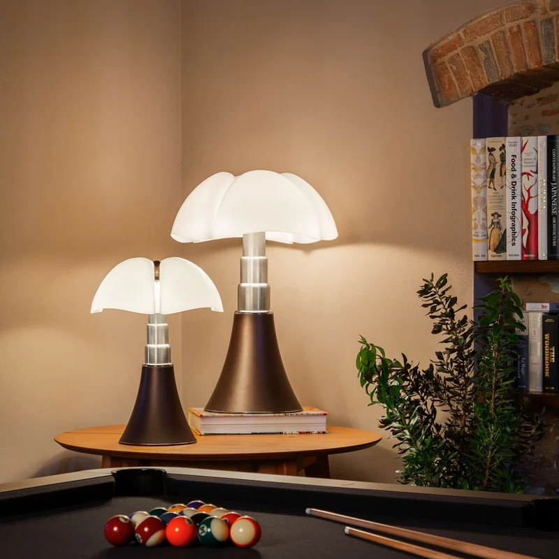 Martinelli Luce Pipistrello 620 Table Lamp