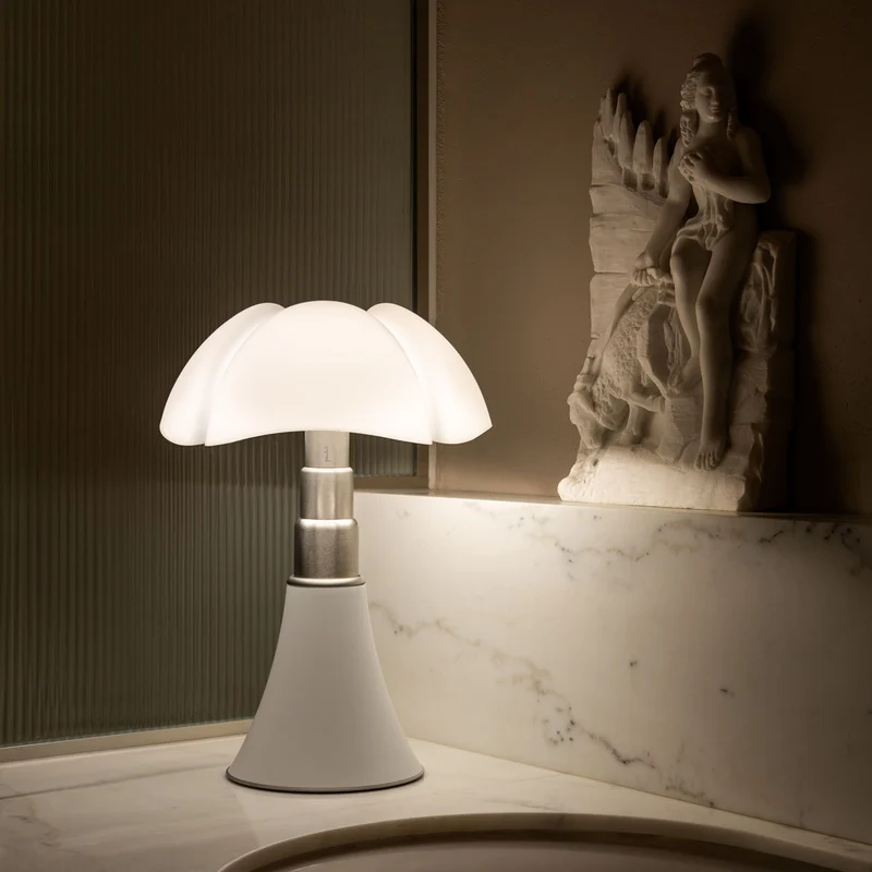 Martinelli Luce Pipistrello 620 Table Lamp