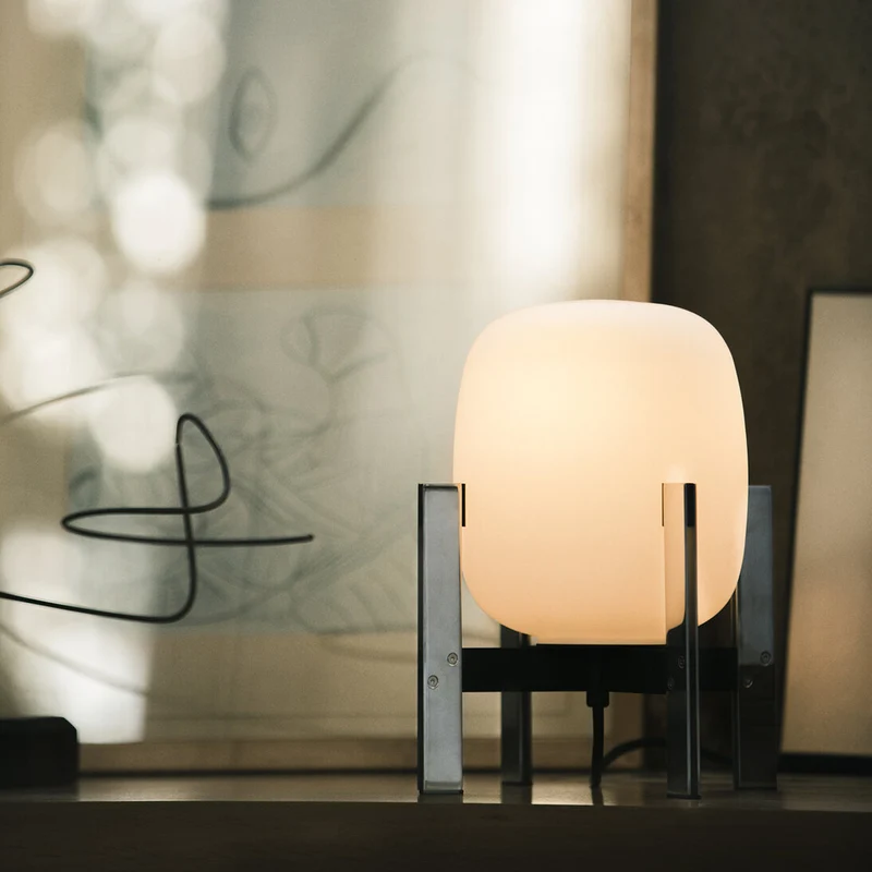 Santa & Cole Cestita Metálica Table Lamp