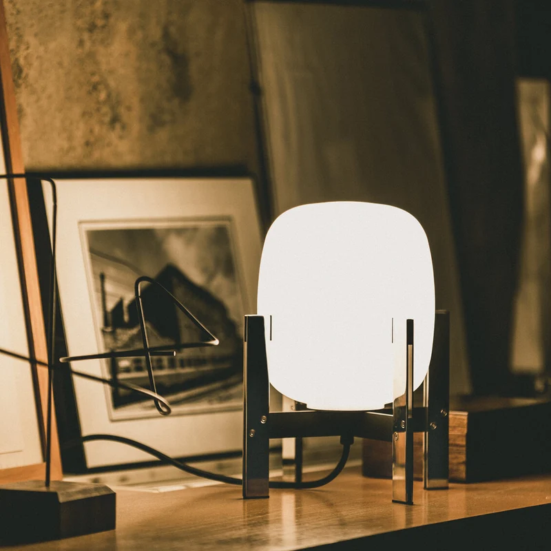 Santa & Cole Cestita Metálica Table Lamp