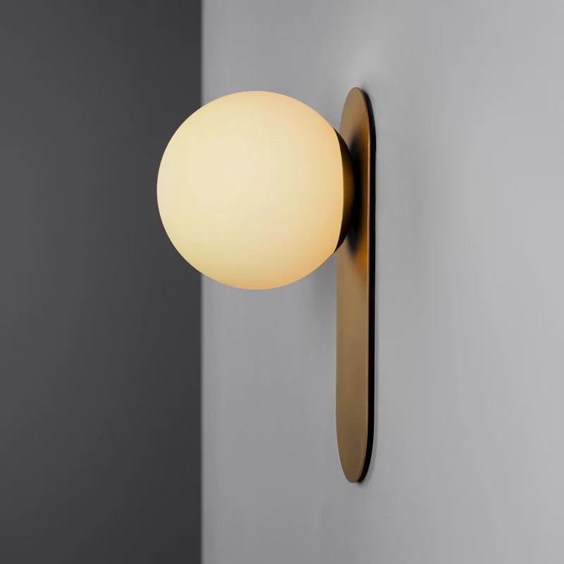 Schwung Adrion Wall Lamp