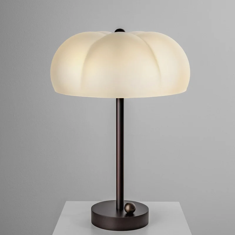 Schwung Hana Table Lamp