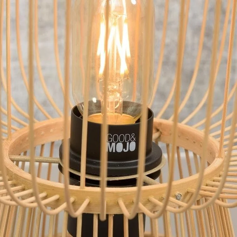 Lampe A Poser