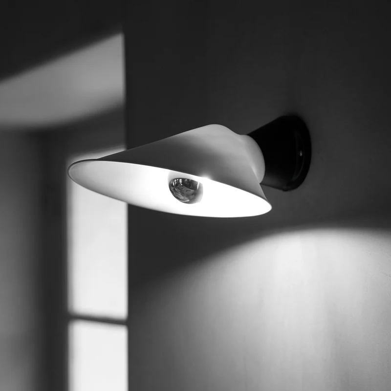 DCWéditions Plume Wall Lamp
