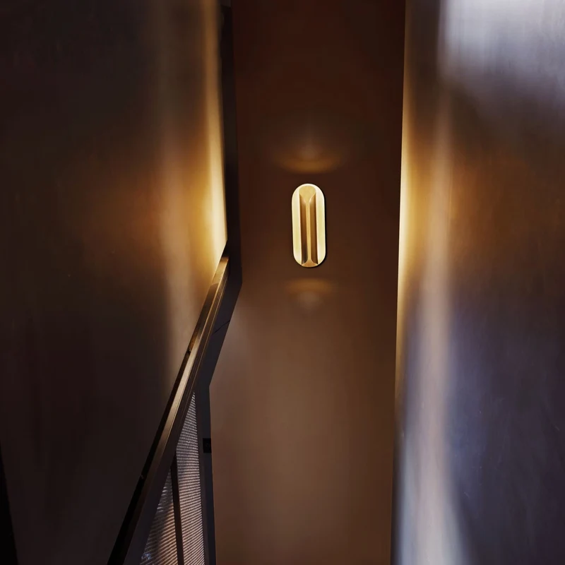 DCWéditions Rosalie Wall Lamp