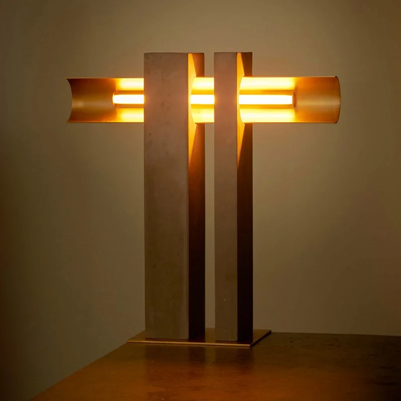 DCWéditions Pi Table Lamp
