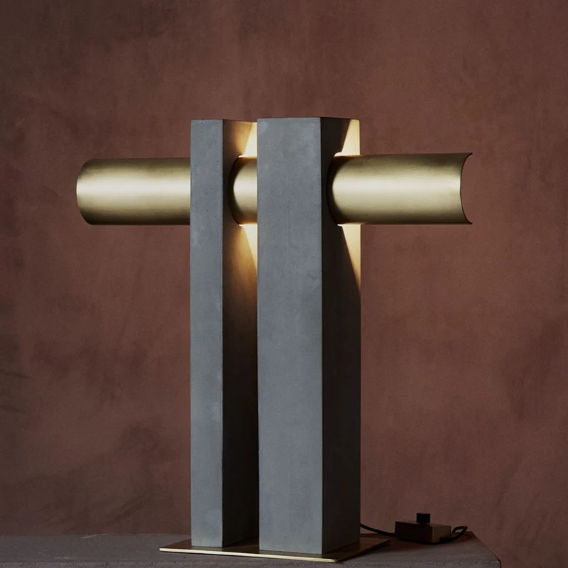 DCWéditions Pi Table Lamp
