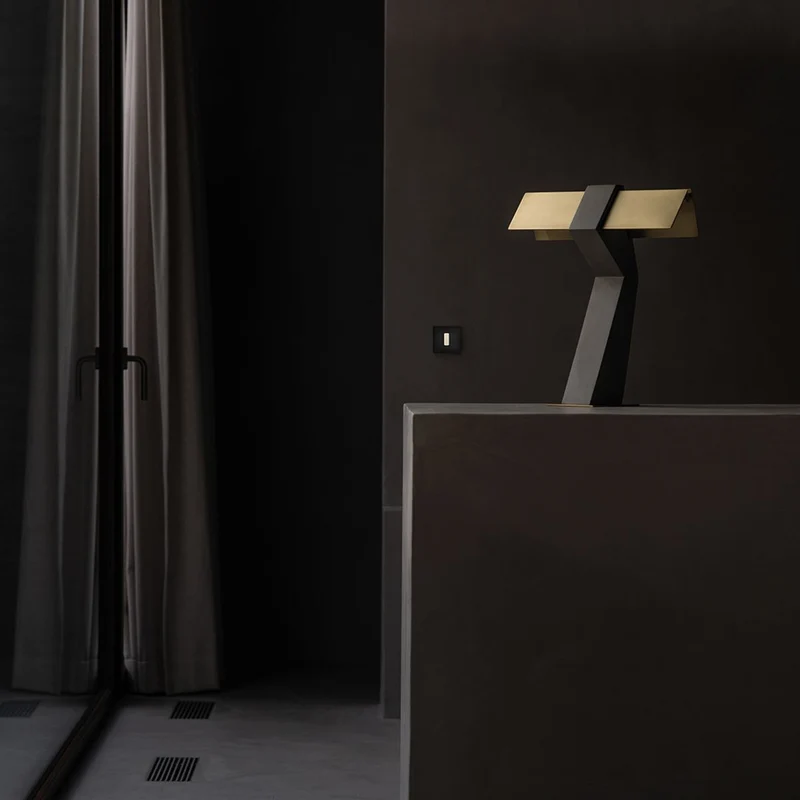 DCWéditions Tau Table Lamp