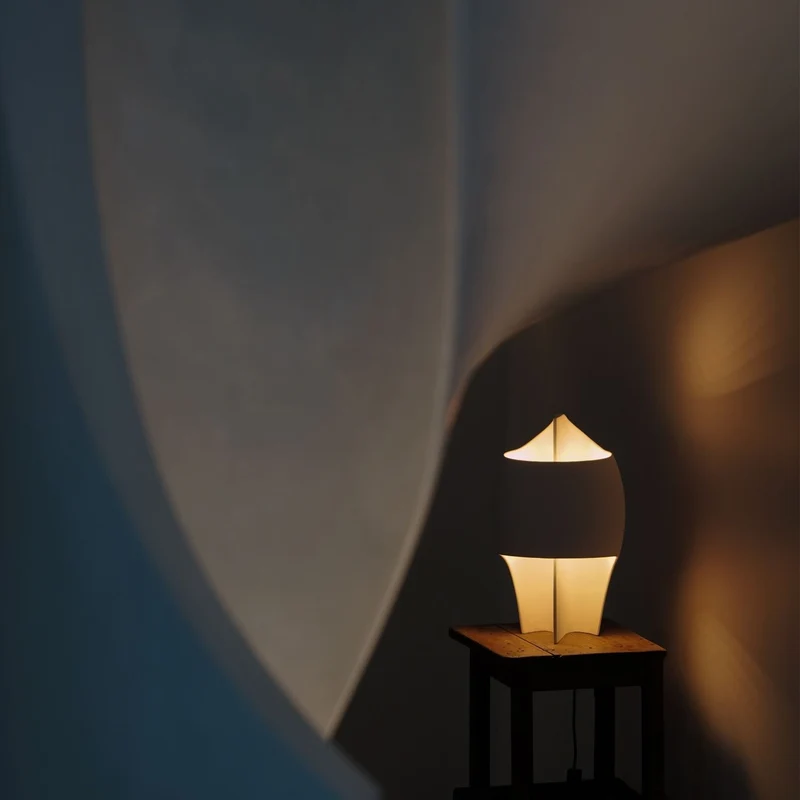 DCWéditions La Lampe B Table Lamp