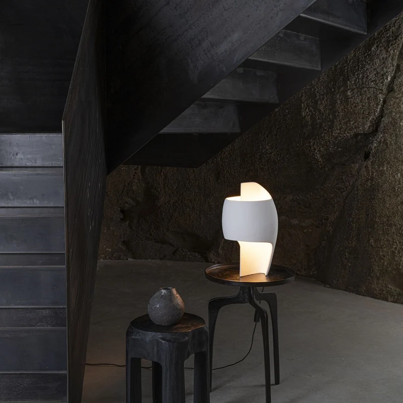 DCWéditions La Lampe B Table Lamp