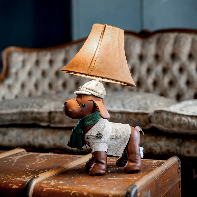 Happy Lamps Spike Table Lamp