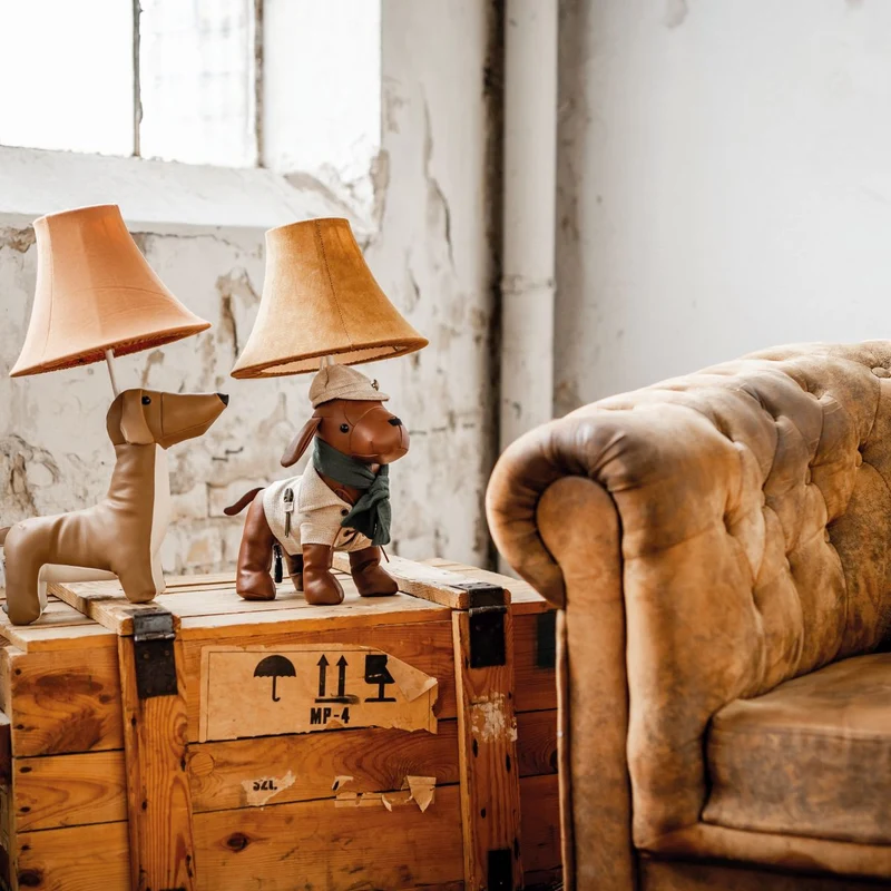 Happy Lamps Spike Table Lamp