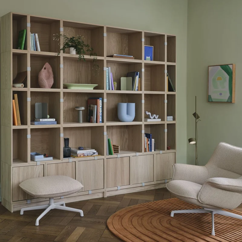 Muuto Post Floor Lamp