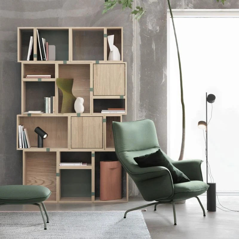 Muuto Post Floor Lamp