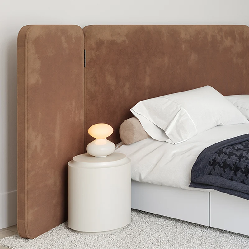 Tala Reflection Oval Table Lamp
