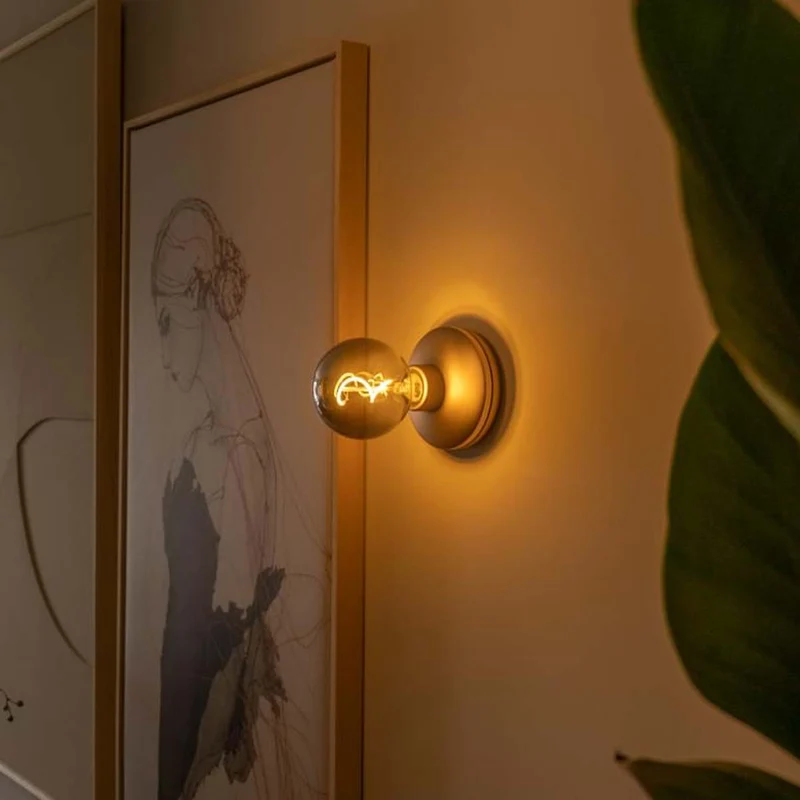 Humble Bee Smart Wall Lamp
