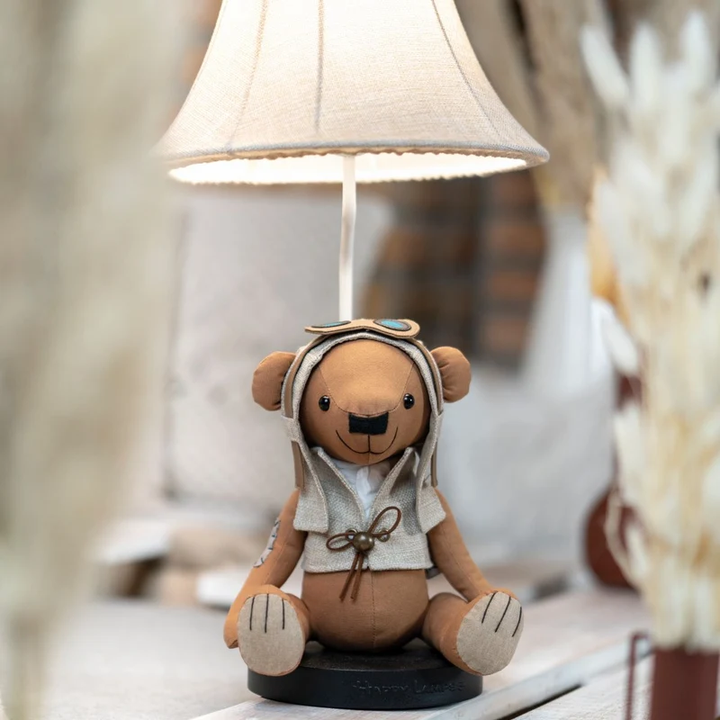Happy Lamps Charles Table Lamp
