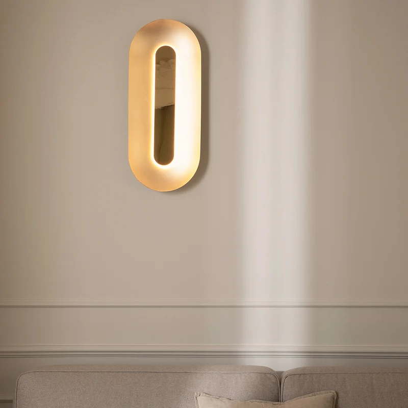Nuura Sasi Wall Lamp