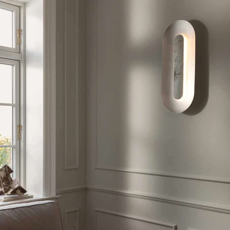 Nuura Sasi Wall Lamp