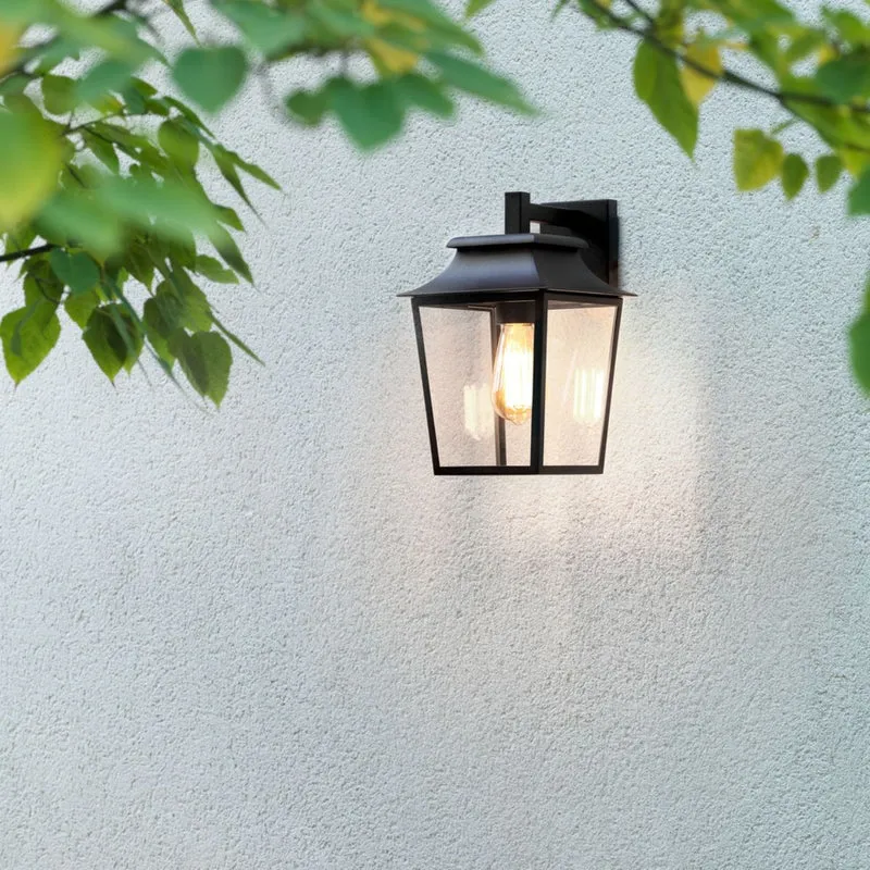 Astro Richmond Wall Lantern