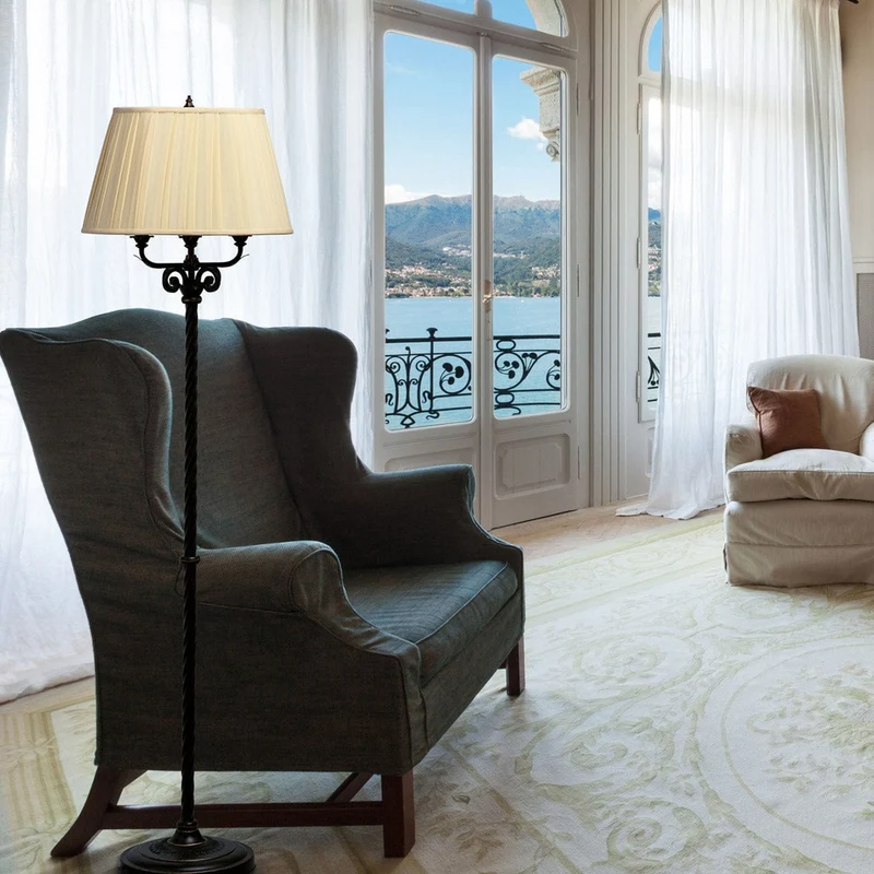 Lampadaire Beige