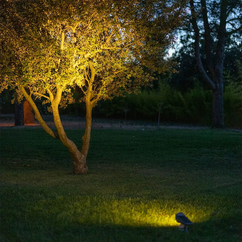 Les Jardins Oje Solar Spot