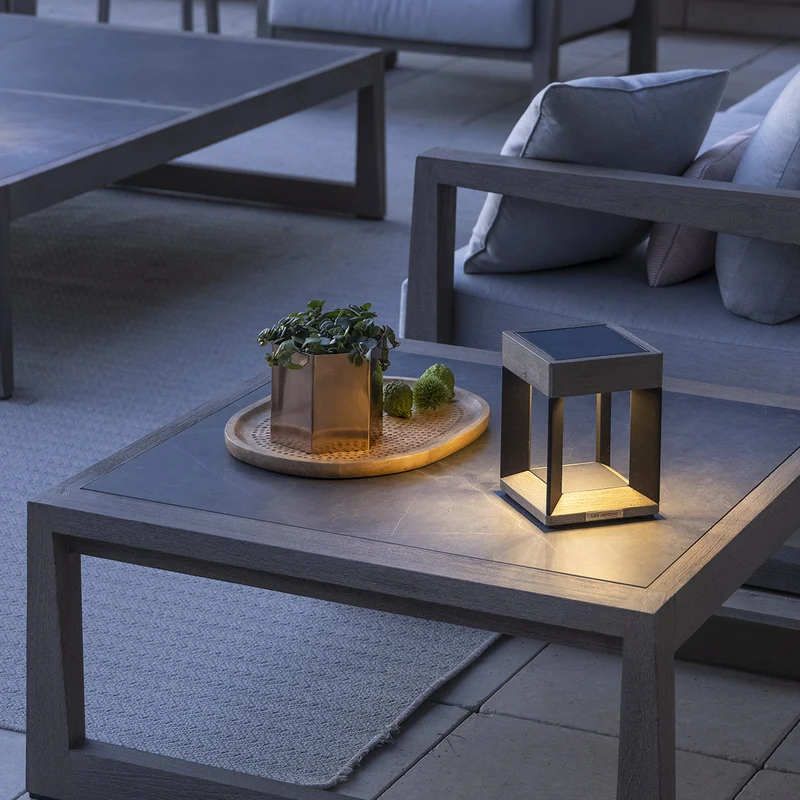 Les Jardins Teckalu Solar Table Lamp