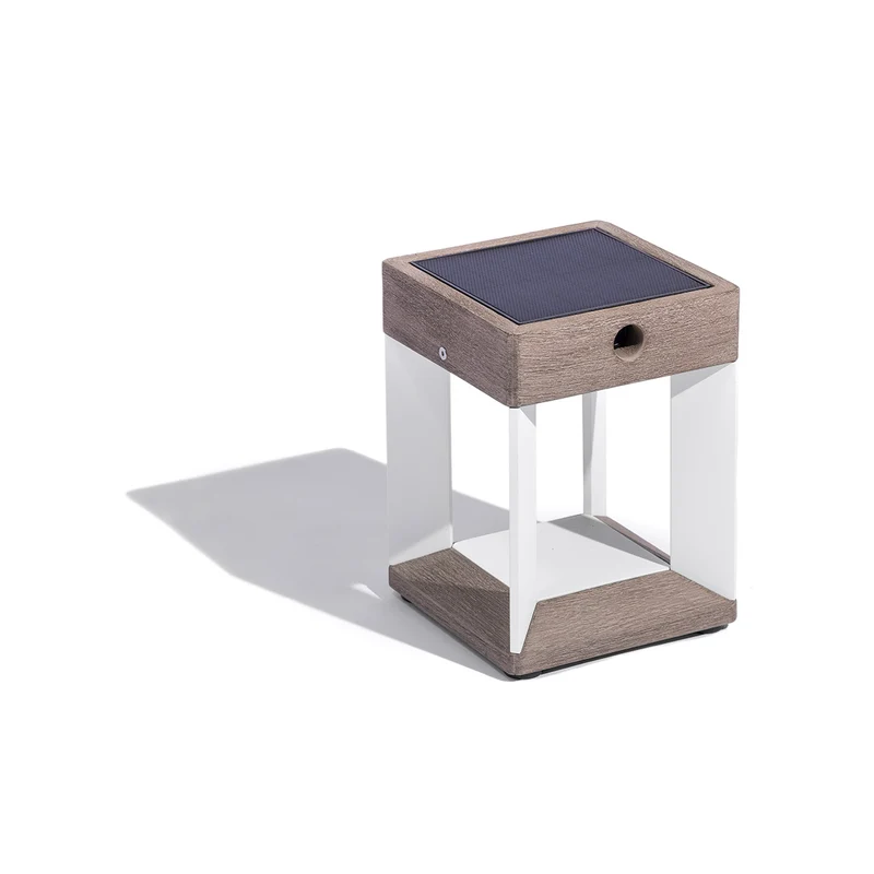 Les Jardins Teckalu Solar Table Lamp