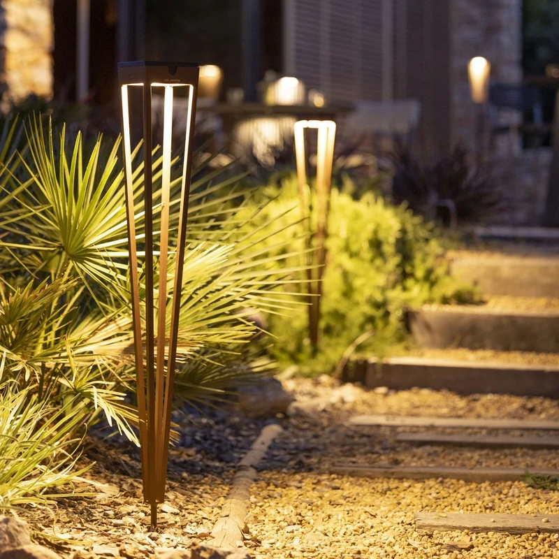 Les Jardins Tinka Solar Garden Torch with Spike