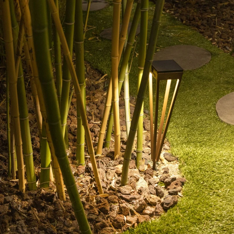 Les Jardins Tinka Solar Garden Torch with Spike