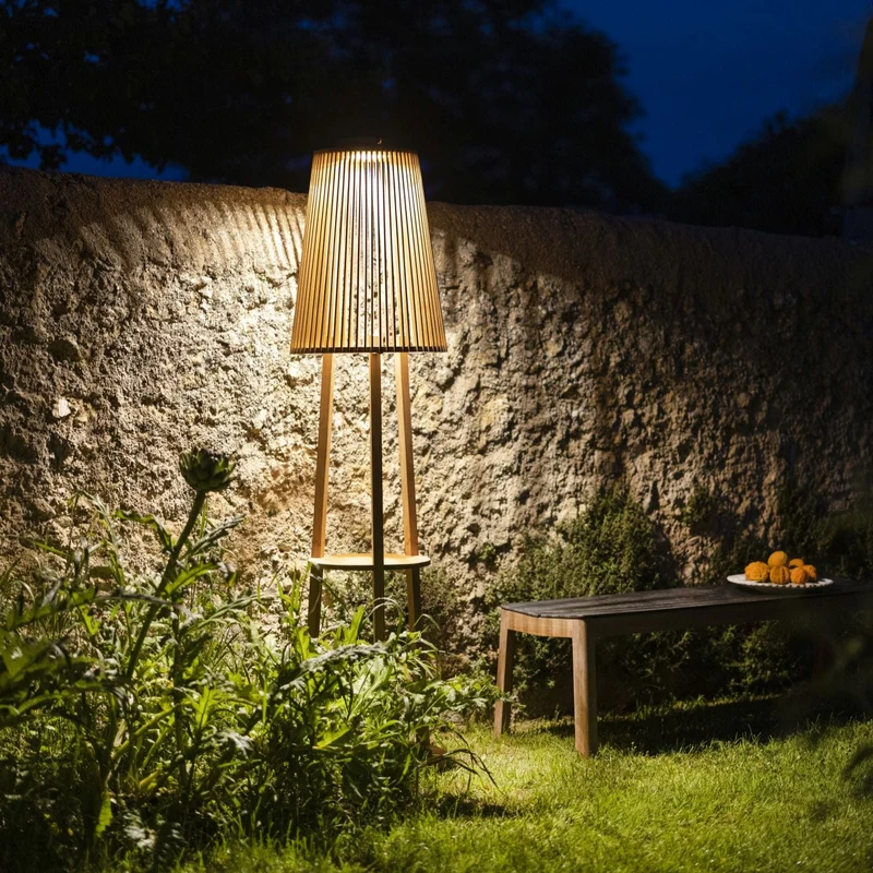 Les Jardins Tecka Solar Floor Lamp