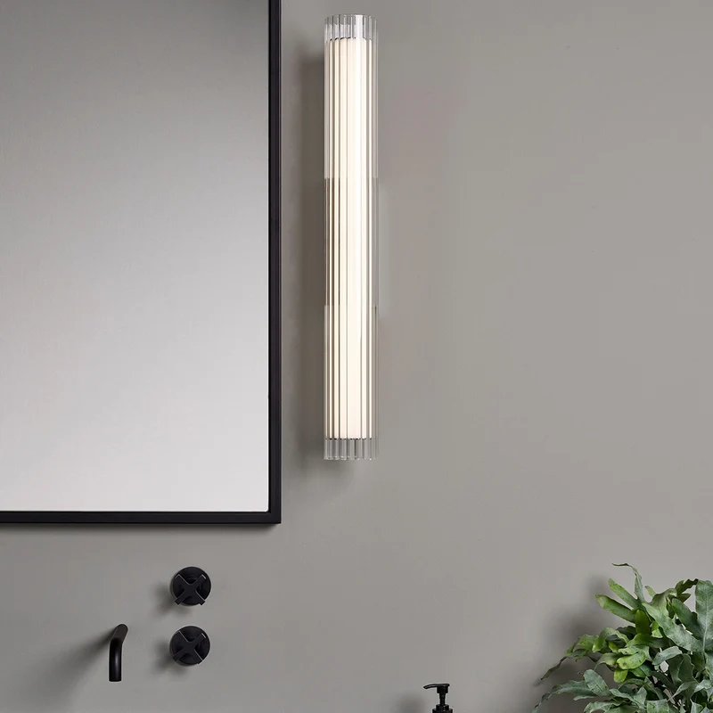 Astro io 665 Wall light