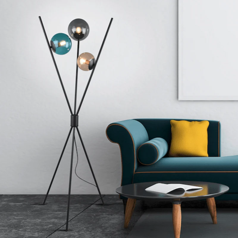 Lampadaire Design Original