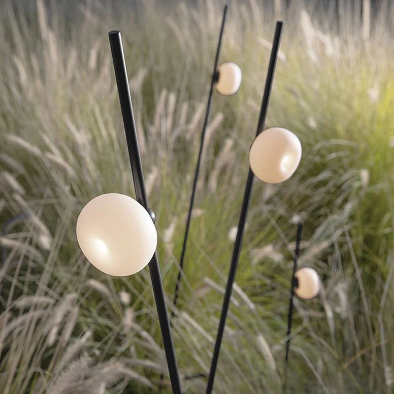 Karman Pois Outdoor Floor Lamp