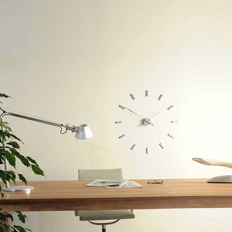 Nomon Tacón g Wall Clock