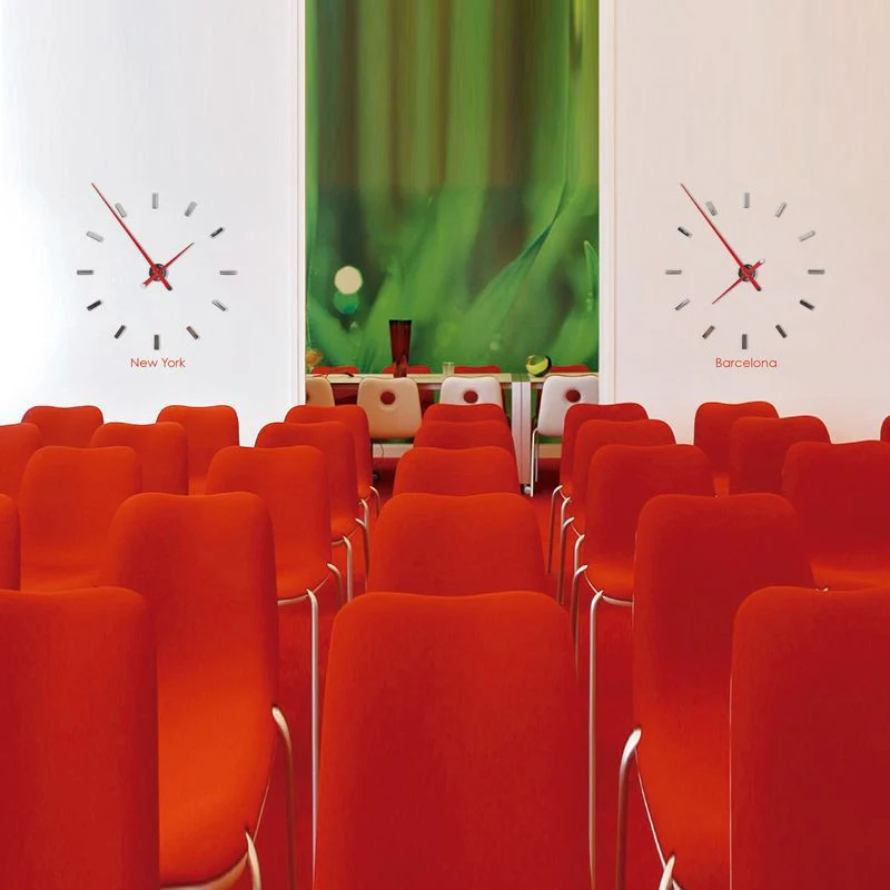 Nomon Tacón g Wall Clock