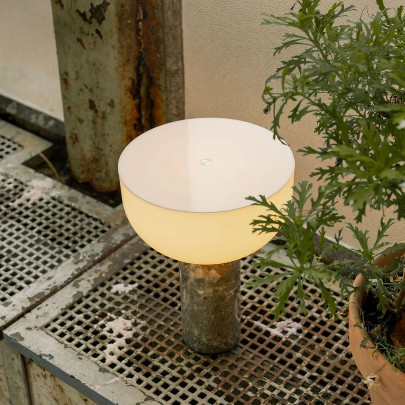 New Works Kizu Portable Lamp