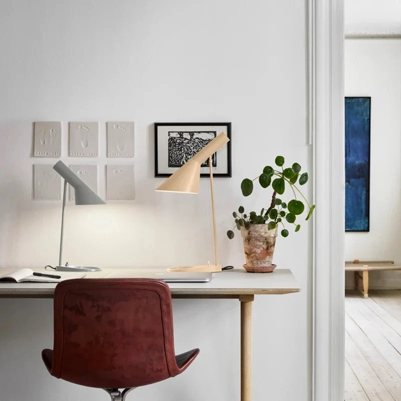 Louis Poulsen AJ Mini Table Lamp