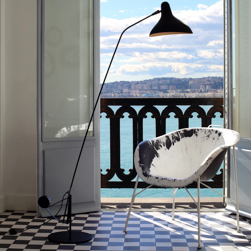 DCWéditions Mantis BS1 B Floor Lamp