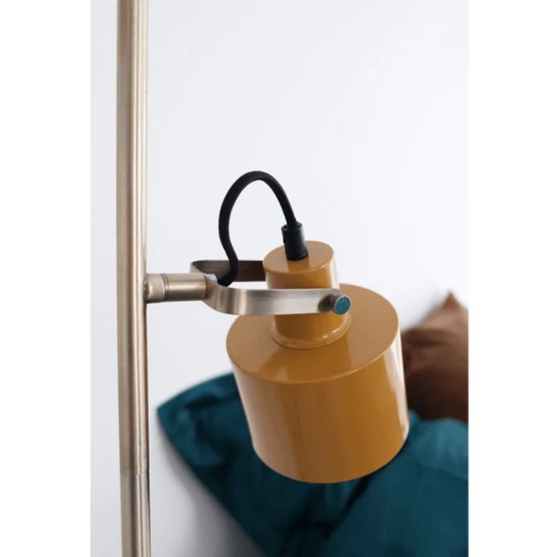 Lampadaire Jaune