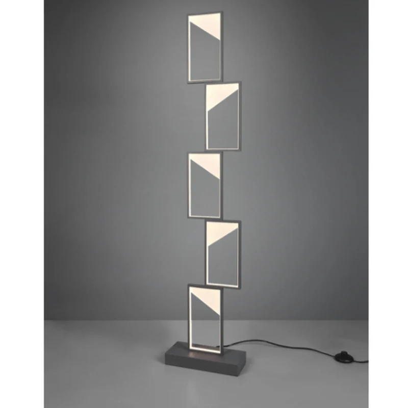 Lampadaire Interieur