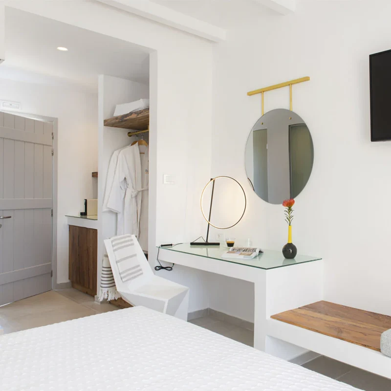 Kdln Poise Table Lamp