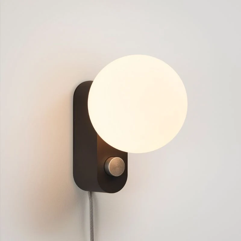 Tala Alumina Table Lamp