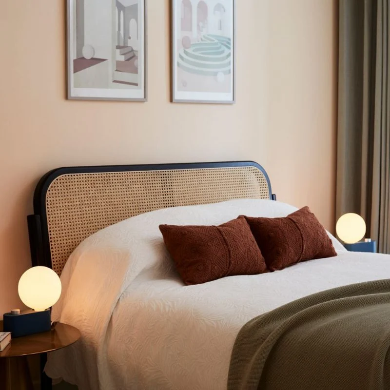 Tala Alumina Table Lamp