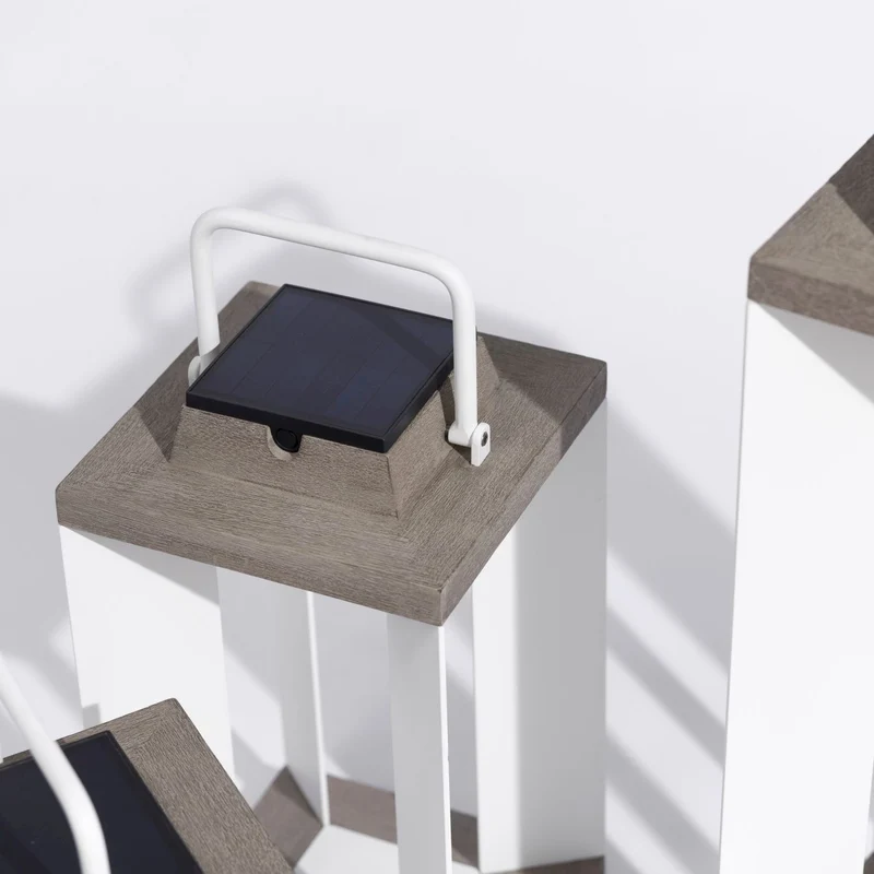 Les Jardins Teckalu Solar Lantern