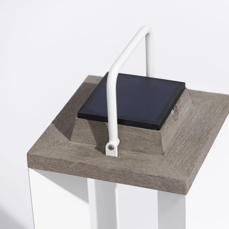 Les Jardins Teckalu Solar Lantern